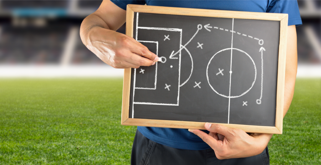 サッカー3 5 2フォーメーションの特徴と相性をプロコーチが解説